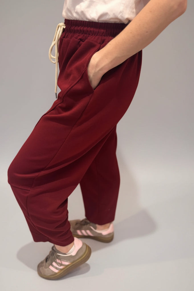 Cotton Barrel Joggers-9