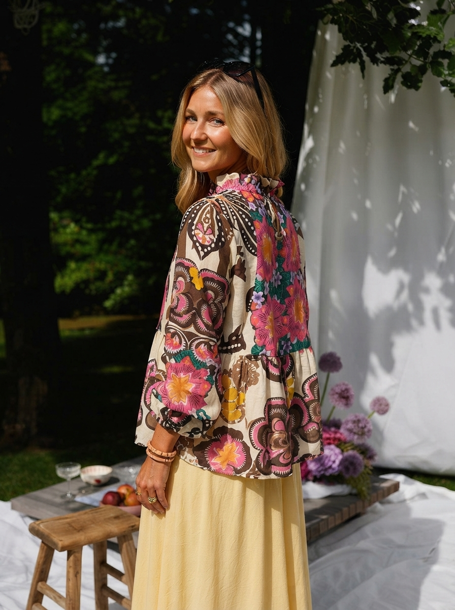 Emma Paisley Top-3
