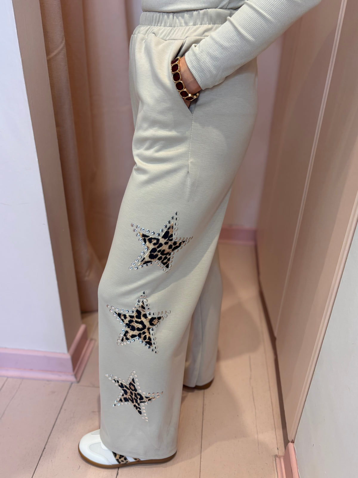Leopard Star Wide Leg Joggers-8