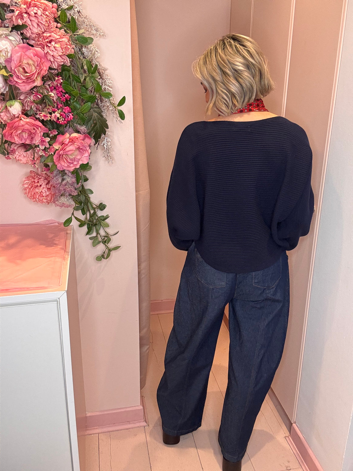 Indigo Belted Barrel Jeans-6