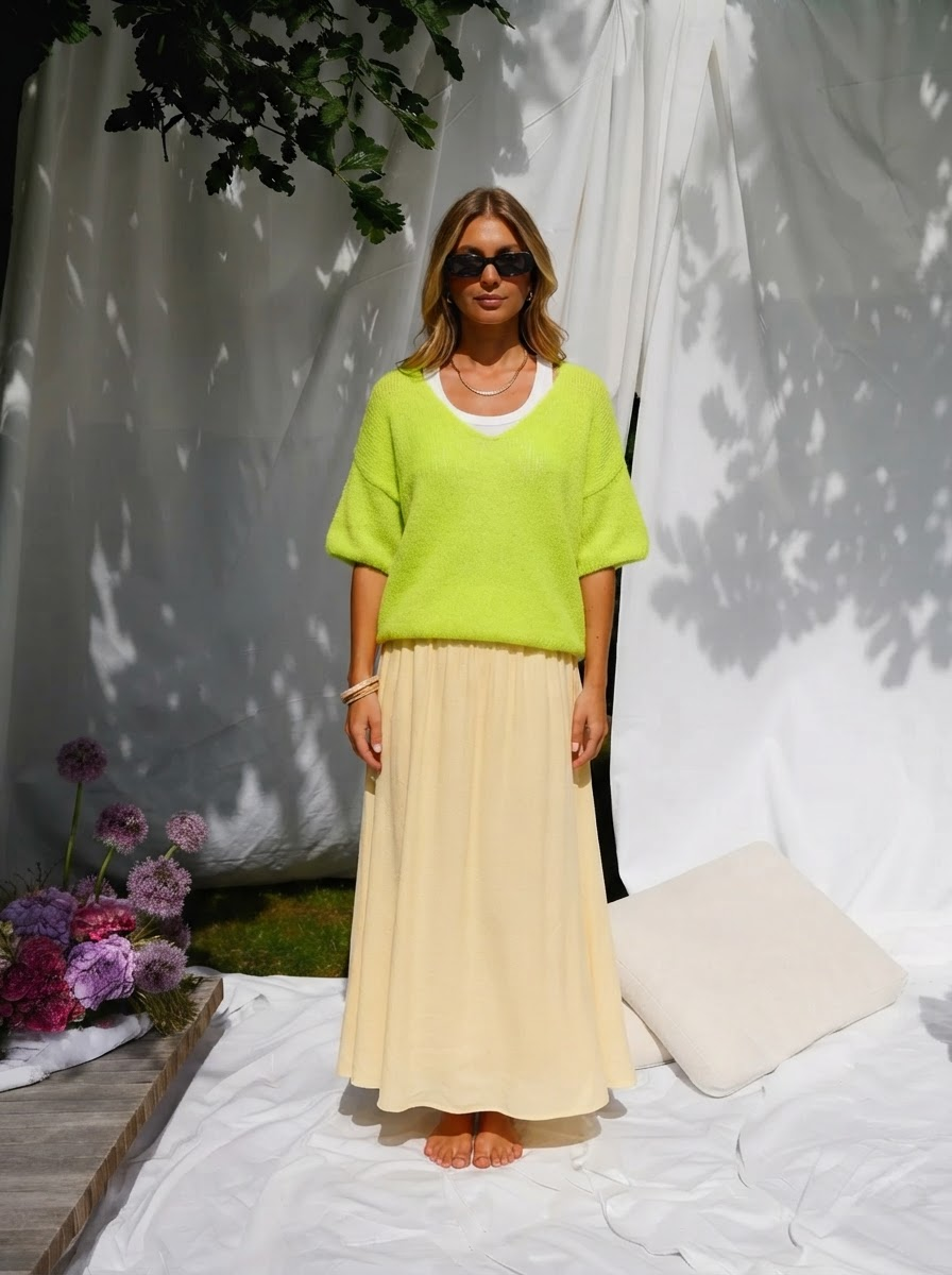 Sìomha V-Neck Knit-5