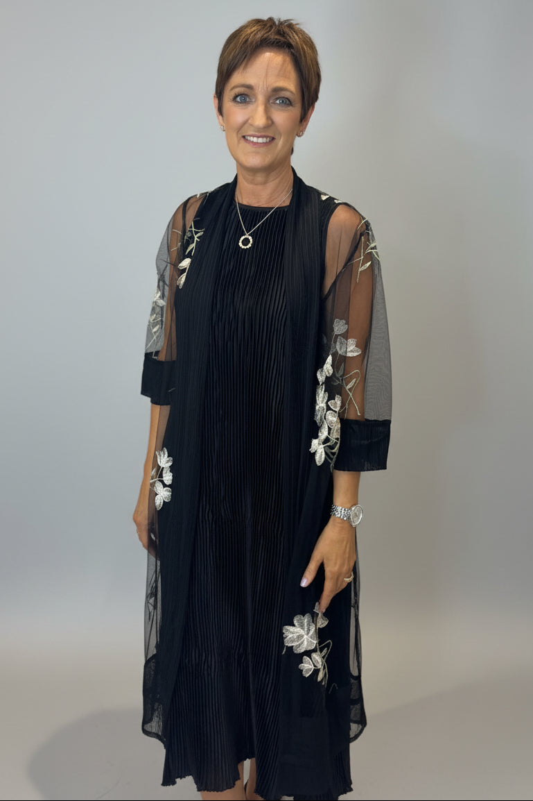 Shirley Embroidery Kimono-4