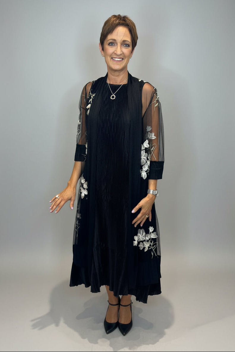 Shirley Embroidery Kimono-5
