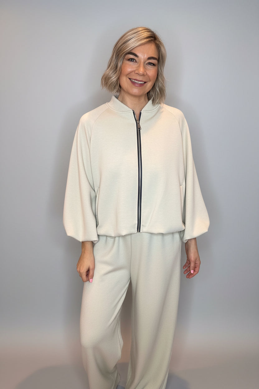 Stripe Tracksuit-9