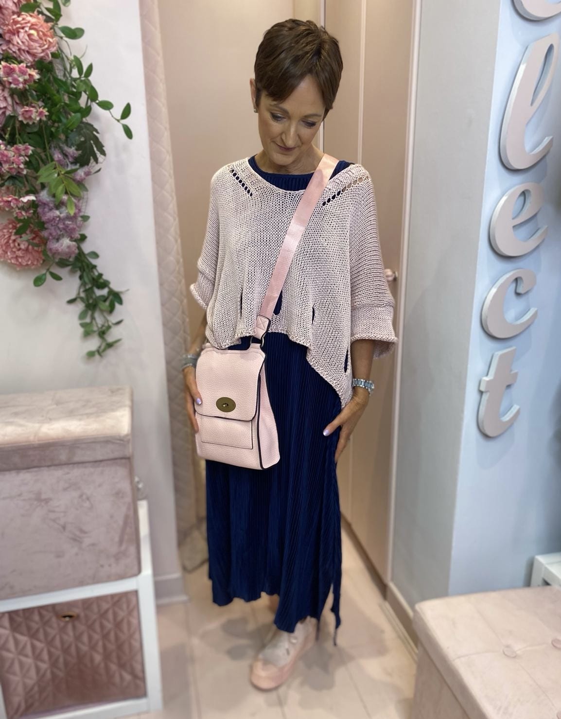 1b887d7b-f03d-4a31-99fd-410074f2c828