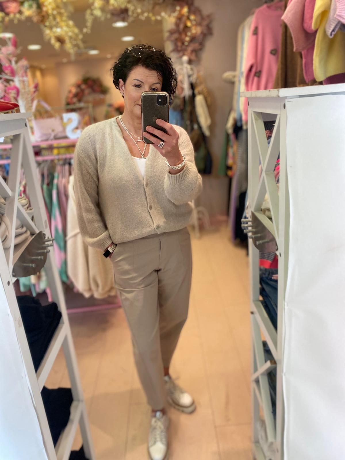 382bd97c-7839-4451-8247-c39c9c6baf30